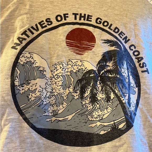 Brandy Melville top - Picture 2 of 3